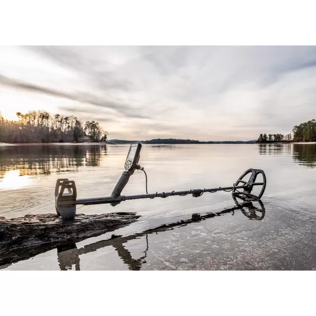 Металотърсач Nokta Score - 2